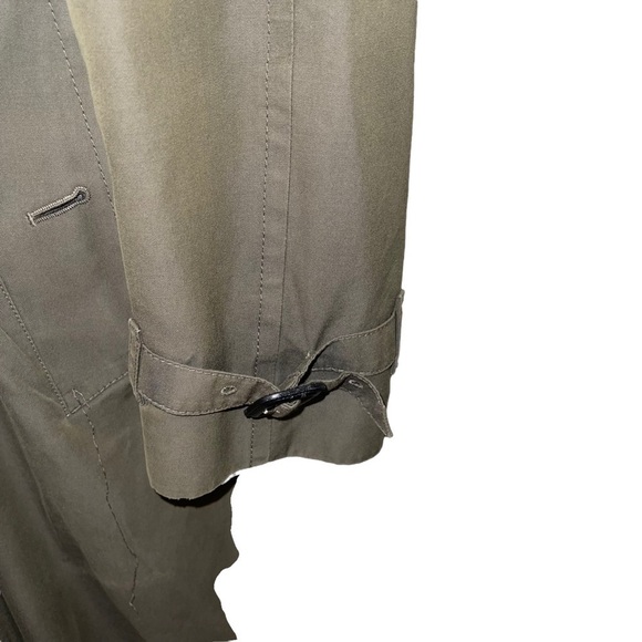 Burberry Men Coat Size 52 - Picture 6 of 10